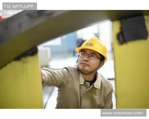 张庆鹏:从篮球场上的拼搏者到生活中的奋斗榜样,激励无数年轻人追梦前行 张庆鹏:从篮球场上的拼搏者到生活中的奋斗榜样,激励无数年轻人追梦前行