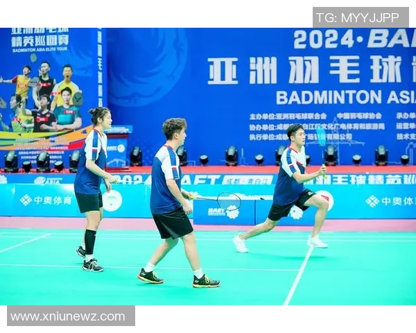 成都羽毛球队整体表现分析:压制与失误的双重影响探讨 成都羽毛球队整体表现分析:压制与失误的双重影响探讨